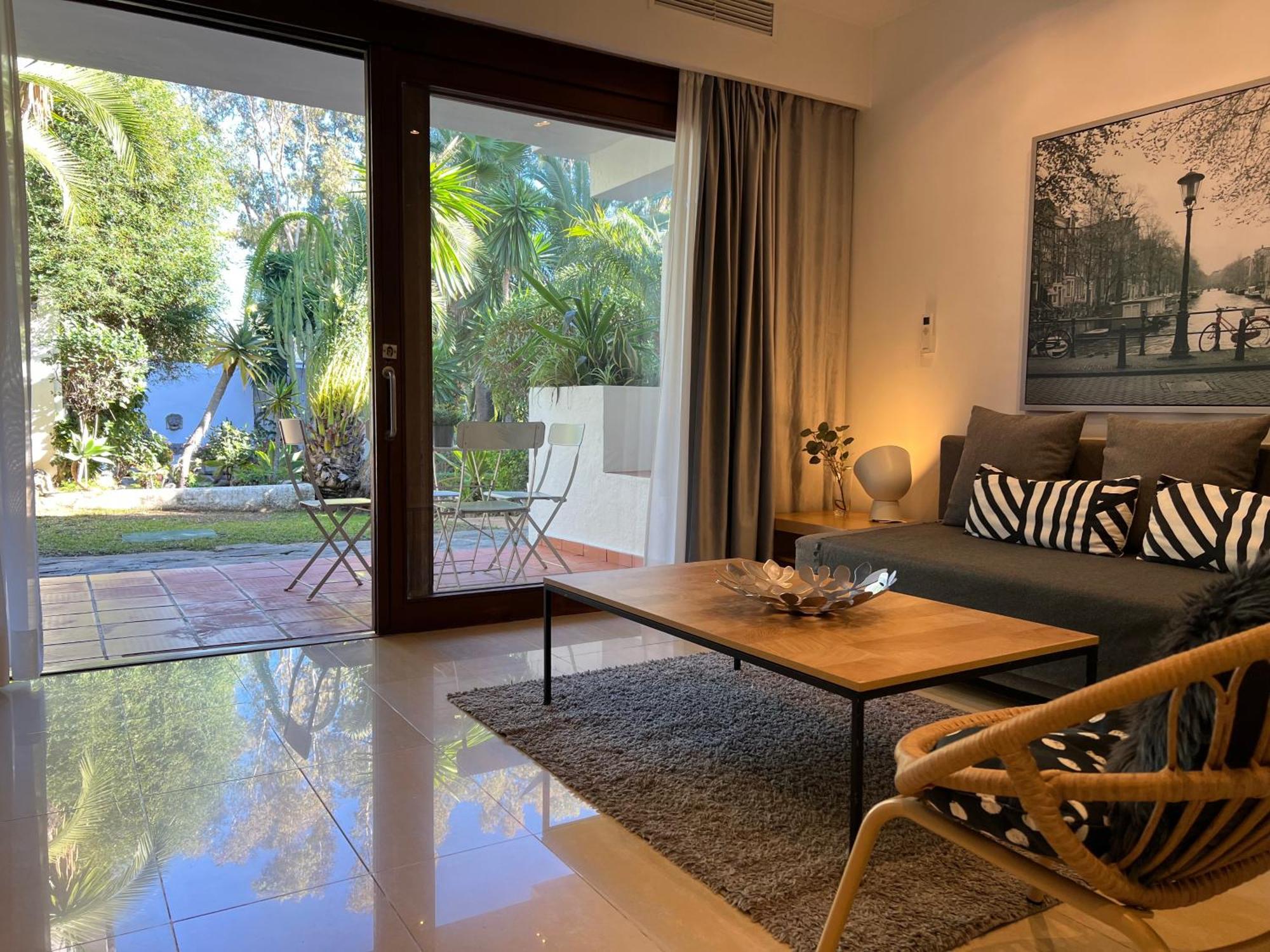 Puerto Banus Crystal Suite Marbella Exterior photo